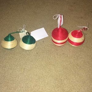 Christmas ornament post